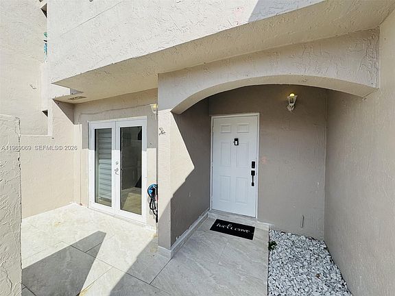 3rd image of 12853 SW 64th Ln