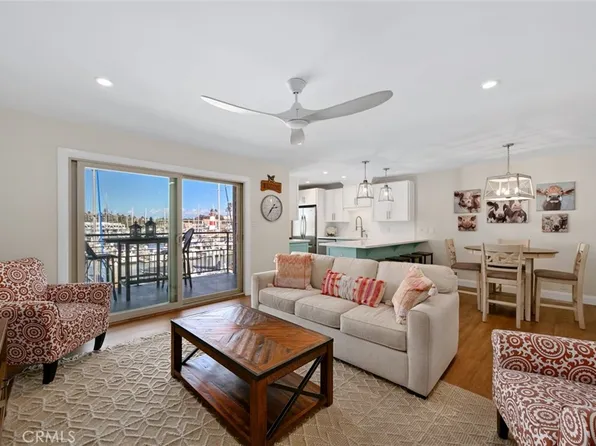 1202 N Pacific St Unit 206B, Oceanside, CA 92054