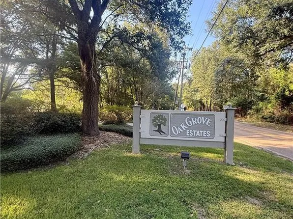 30 Oak Grove Way, Slidell, LA 70458