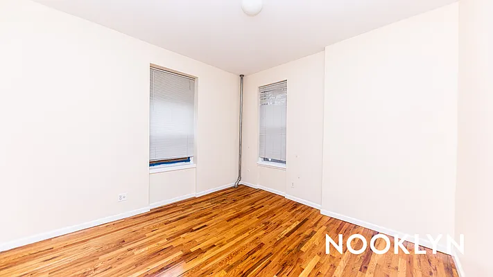 Rented by Nooklyn NYC LLC | media 31