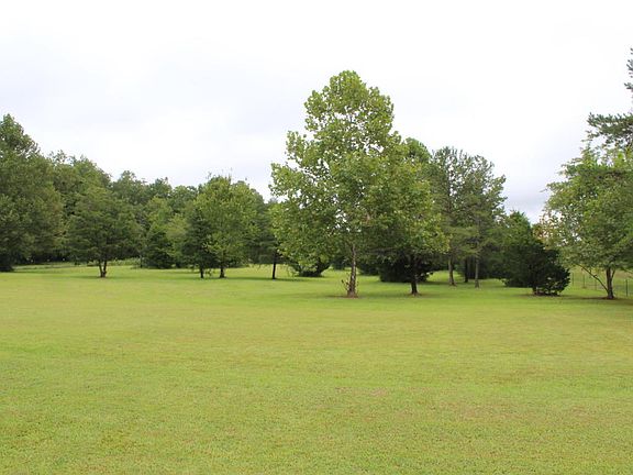 5th image of 1447 Pearl Hinds Rd