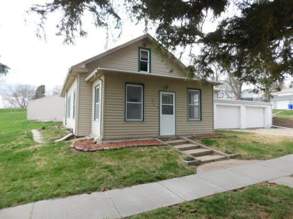 254 S Chestnut St, Avoca, IA 51521