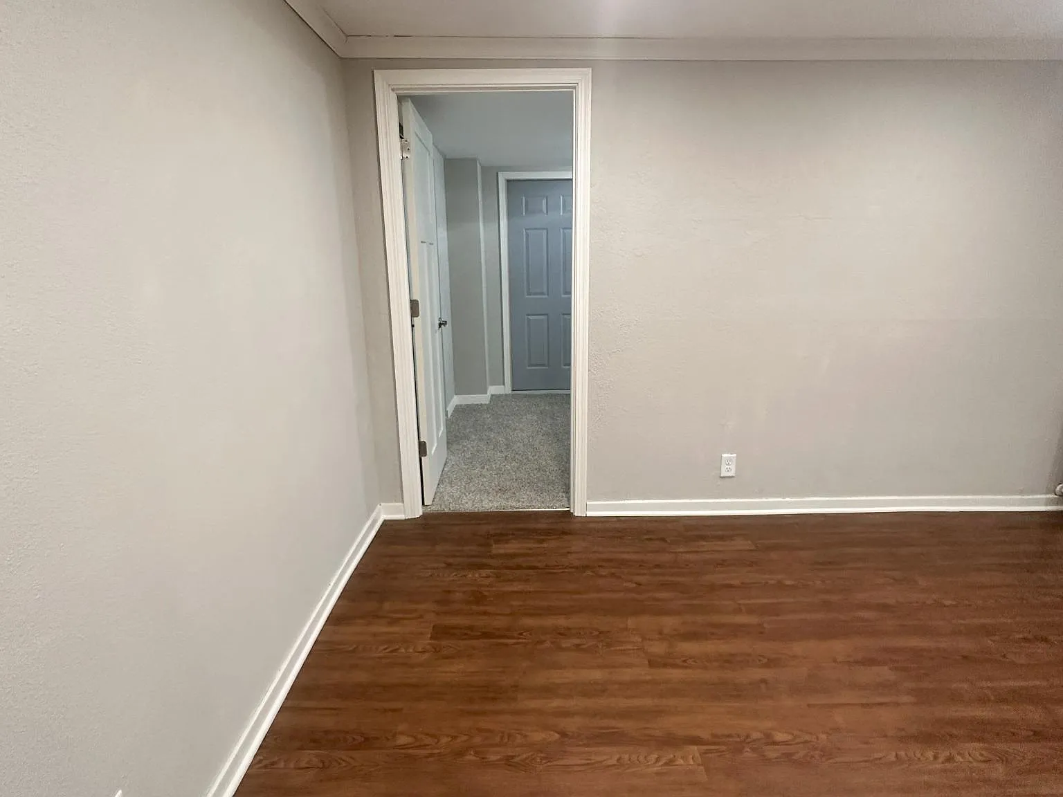 2 bed, 650 sqft, $1,500 — Photo 2