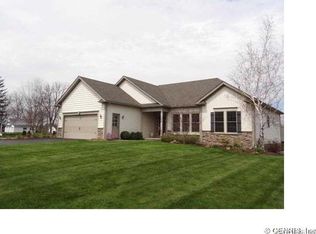 1094 State Rd, Webster, NY 14580