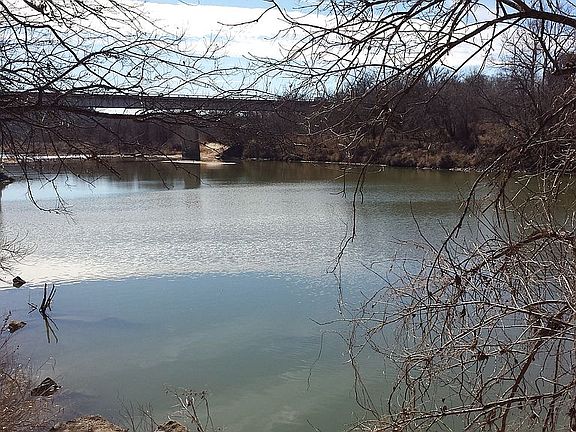 3rd image of 7220 Hwy 180 W