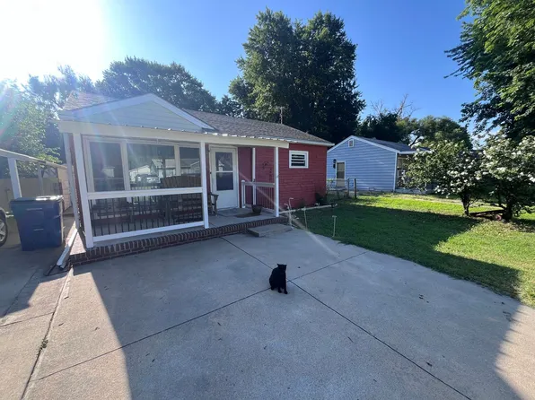 208 S Lamar Ave, Haysville, KS 67060