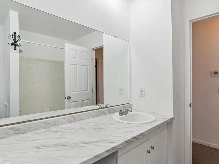 1715 Fern Ct — Photo 14