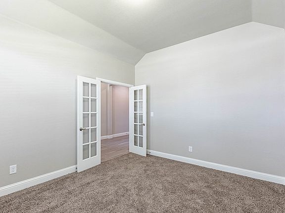 4th image of 12 El Nido Ct