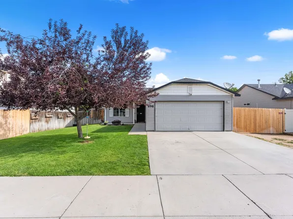 698 E Great Bear St, Kuna, ID 83634