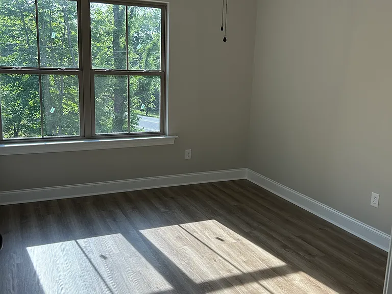 306 Warrenfells St #A — Photo 12