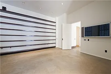 Rented by Isaacs Ganz Real Estate