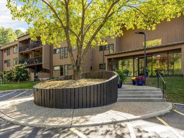 705 E Burnsville Pkwy APT 114, Burnsville, MN 55337