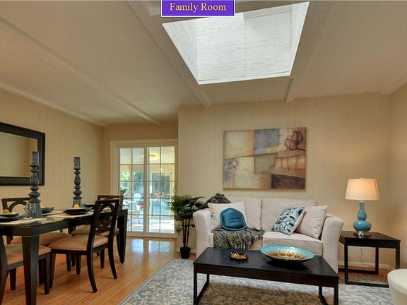 4th image of 8121 Hyannisport Dr