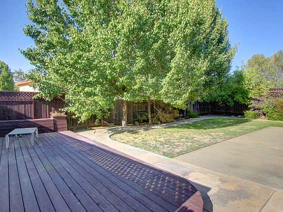 2nd image of 1337 Kerslake Cir