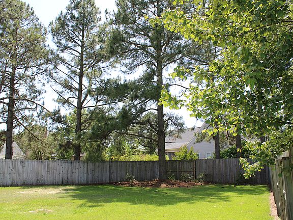 2nd image of 221 N Marion Dr