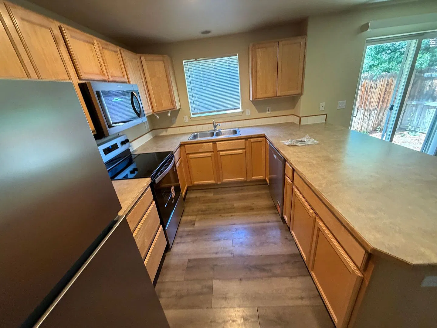Magna 4 Plex — Photo 1