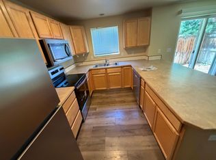 Magna 4 Plex, Redmond, OR 97756