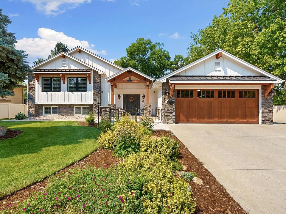 1st image of 2521 Lake Dr