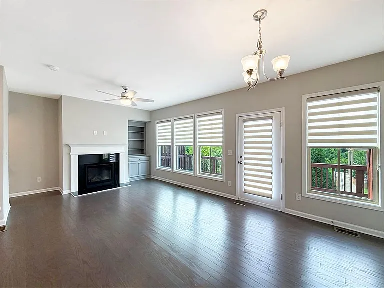 381 Northaven Ave — Photo 7