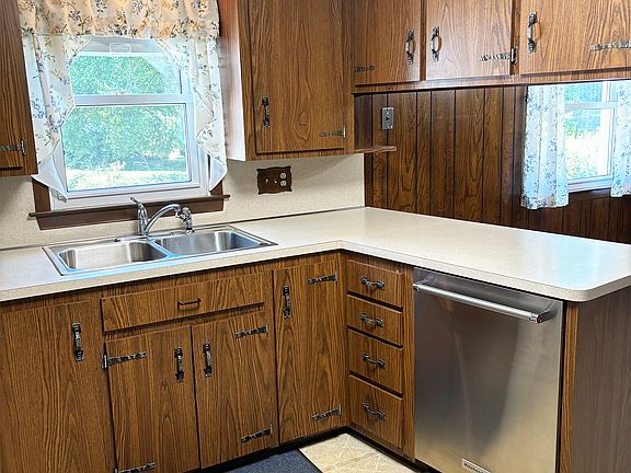 Stainless Kitchenaid dishwasher