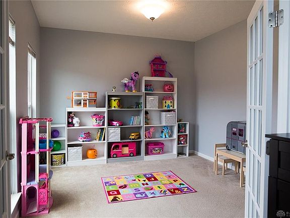 2nd image of 4548 Dolley Dr