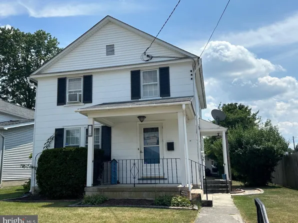 110 Maple Ave, Hanover, PA 17331