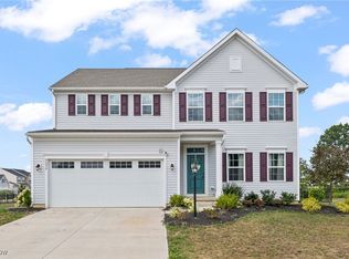 9096 Nash Ln, North Ridgeville, OH 44039