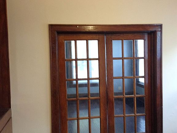 4th image of 2212A Indianola Ave