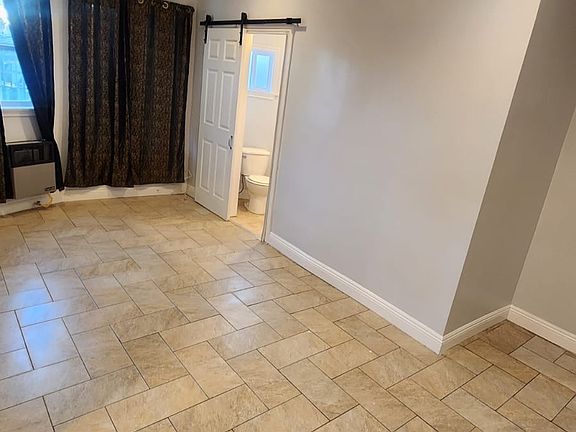 3rd image of 1316 E 22nd St #4