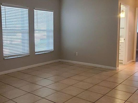 4th image of 9220 Larette Dr