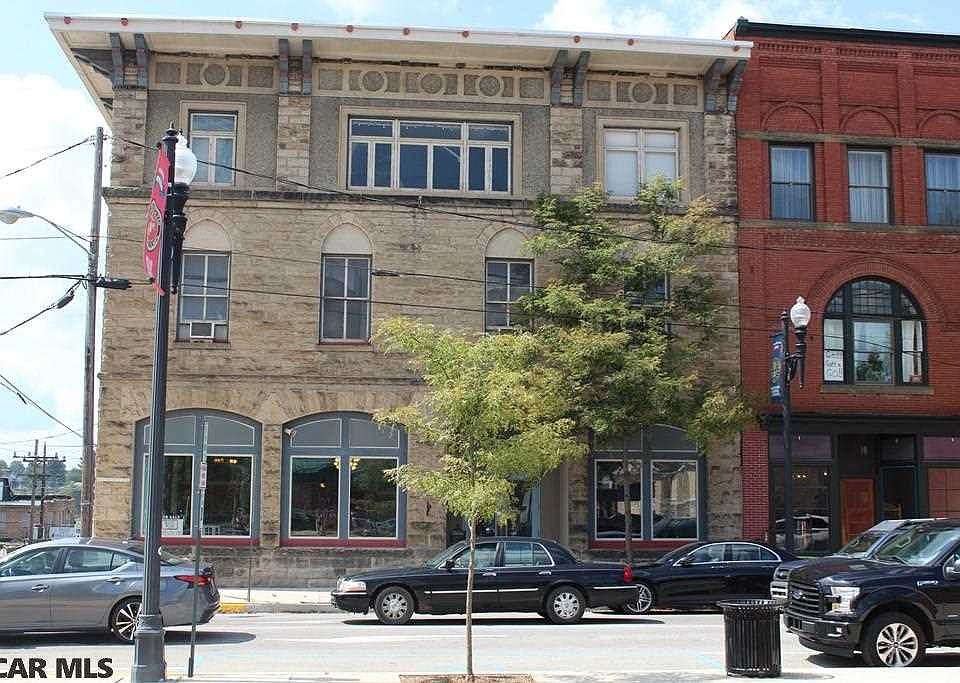 2nd image of 1 Front Street N