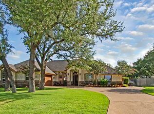 305 Wrought Iron Dr, Harker Heights, TX 76548