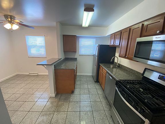 4th image of 1451-1461 Worthington St #1461-F