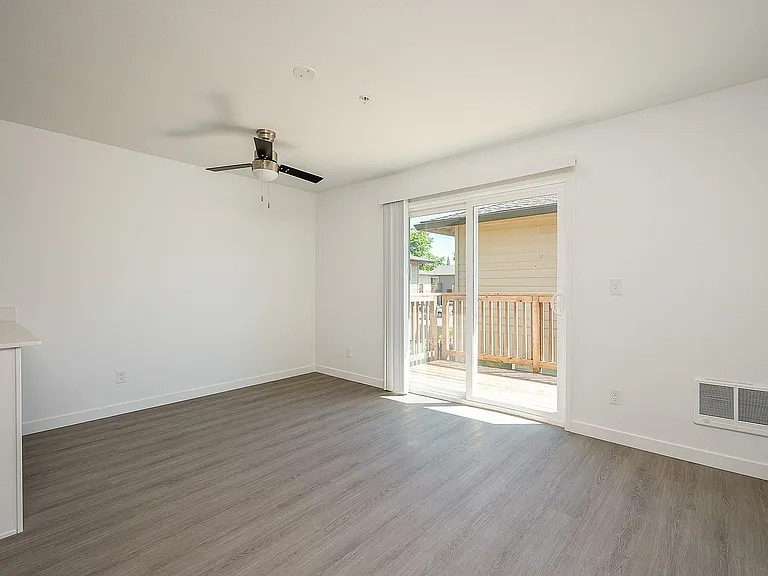 The Arleta — Photo 10