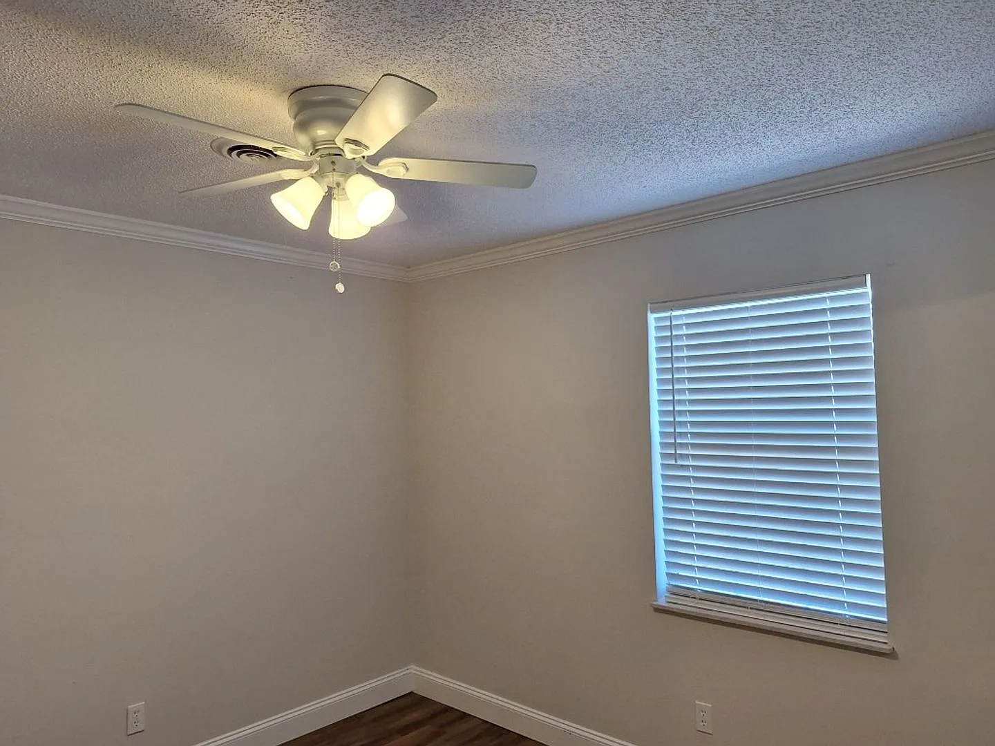 Condo located in West Knoxville conveniently located off Pellisippi Parkway — Photo 4