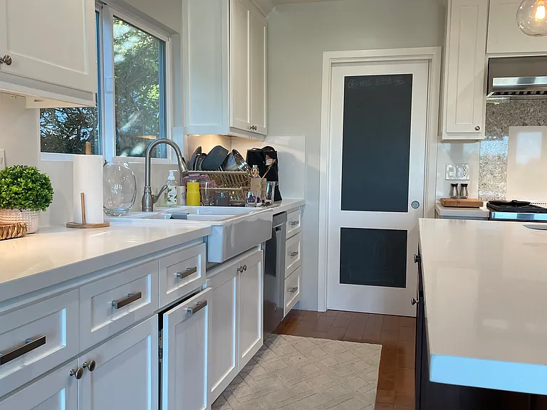 26330 Delos Dr — Photo 12