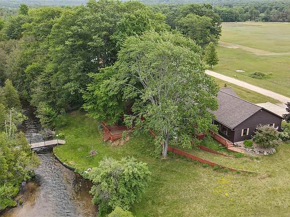 5th image of 3888 Deater Dr NW