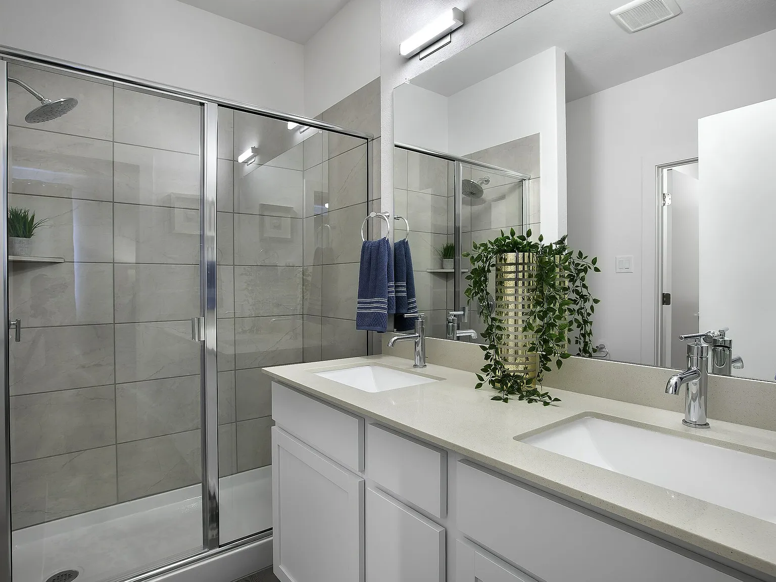 Trailside Oaks Townhomes — Photo 2