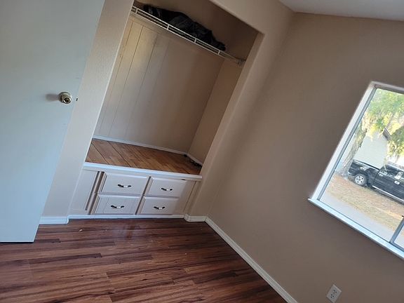 5th image of 1720 NW 38th Ave Unit 126
