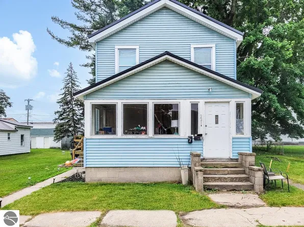 221 North St, Saint Louis, MI 48880