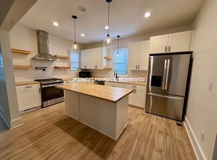 203 E 1st St, Lees Summit, MO 64063