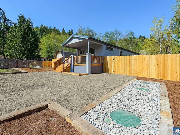 3rd image of 482 S Alder Ln