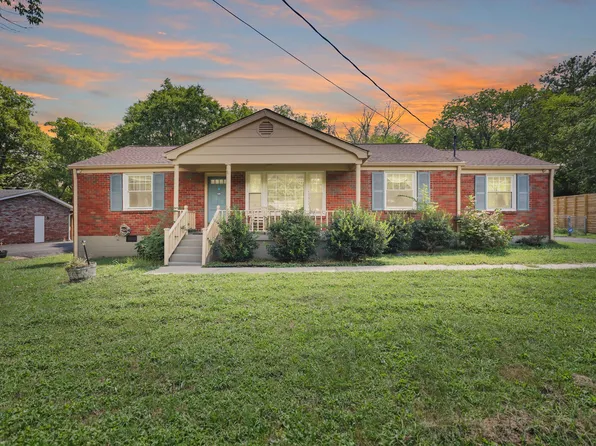 716 Stanvid Dr, Nashville, TN 37216