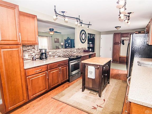 4th image of 7333 Eagle Creek Dr