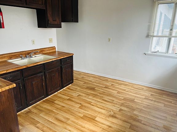 4th image of 8016 Grace Ave #B