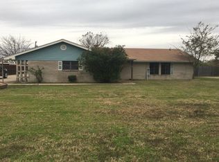 279 Lazy Acres Dr, Woodway, TX 76712