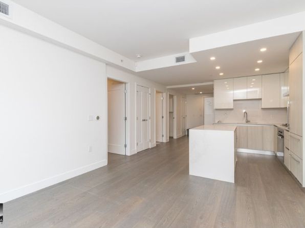 2 bedroom rental in Vancouver — photo 7