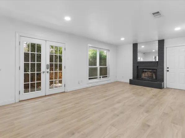 5505 Live Oak St APT 16, Dallas, TX 75206
