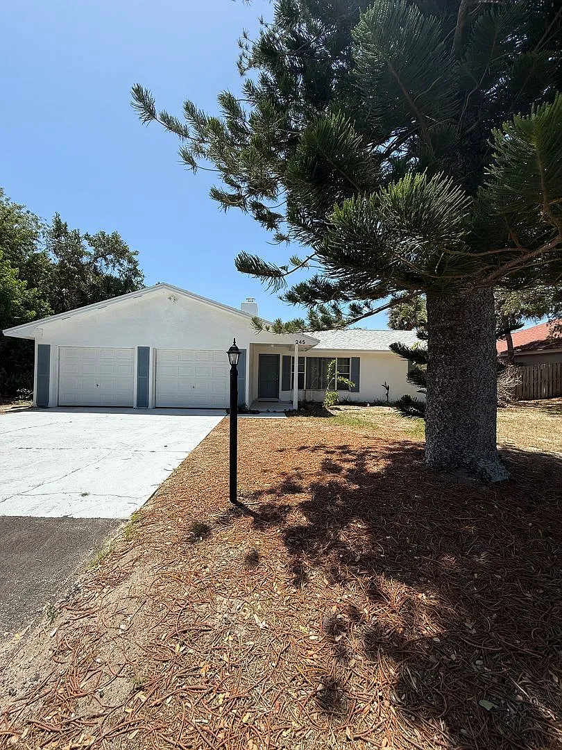 Melbourne Beach 2 Bedrooms 1 bath — Photo 1