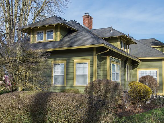 1909  Transitional Box Style